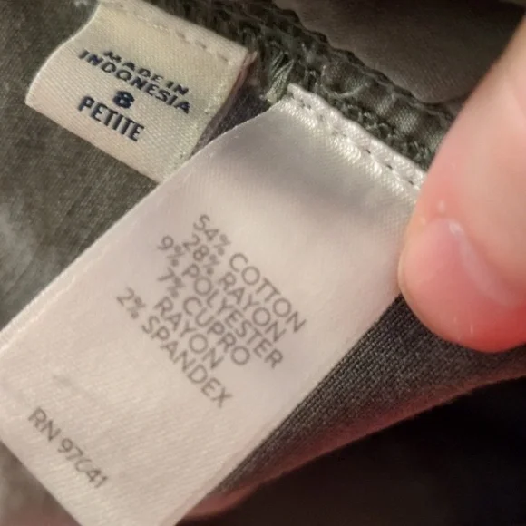 J. Jill Gray Authentic For Cropped Raw Hem Pants Size 8 Petite - Picture 7 of 10